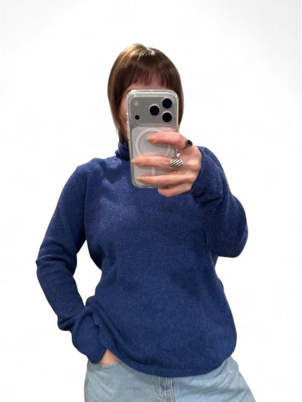100% Cashmere Cobalt Blue Turtleneck Sweater